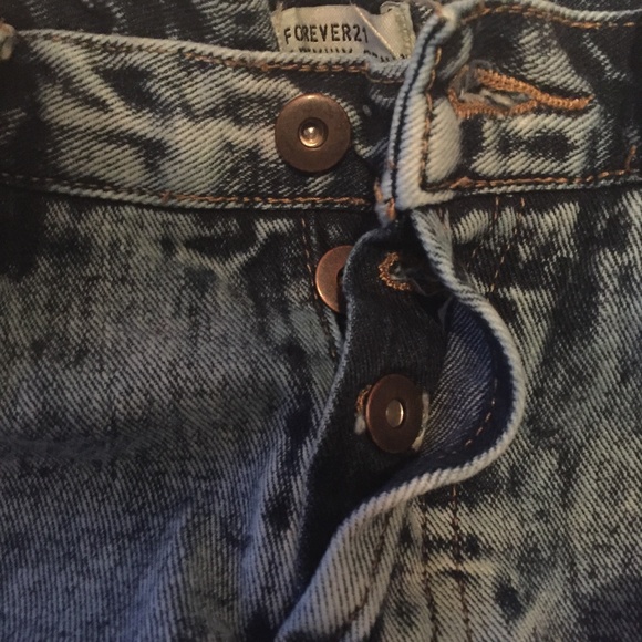 Forever 21 Distressed Denim Booty Shorts - Picture 4 of 5
